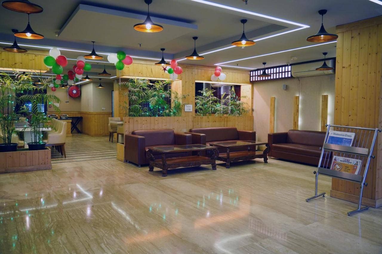 The Lohmod - Boutique At Delhi Airport Hotel 4*