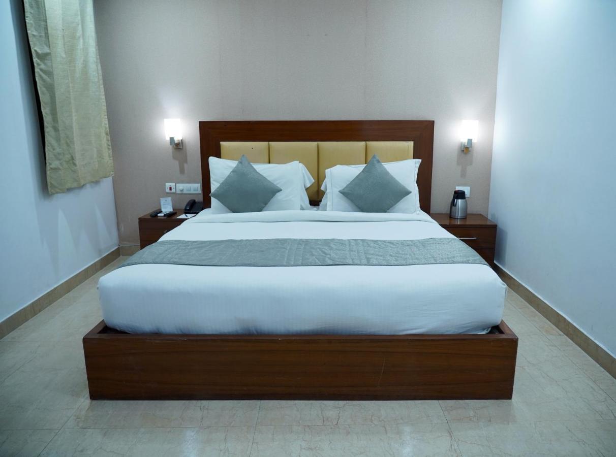 Hotel The Lohmod - Boutique At Delhi Airport New Delhi