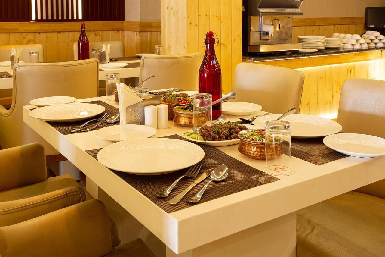 Hotel The Lohmod - Boutique At Delhi Airport