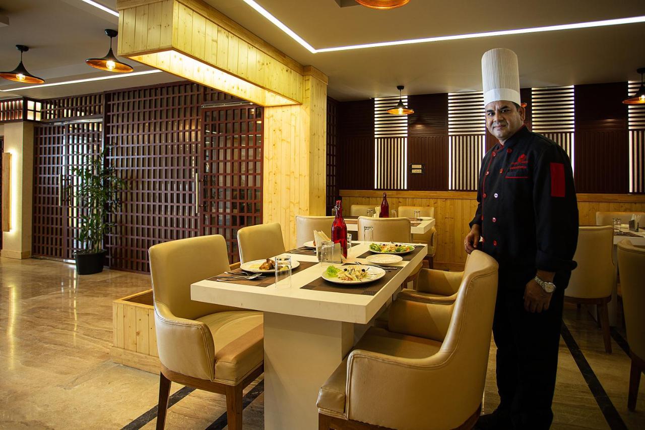 Hotel The Lohmod - Boutique At Delhi Airport